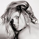 lisa by bertrand Machet