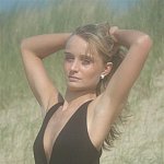 lYNDSAY