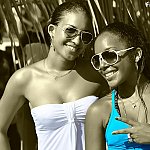 Clarys & Laura