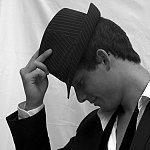 Avec chapeau