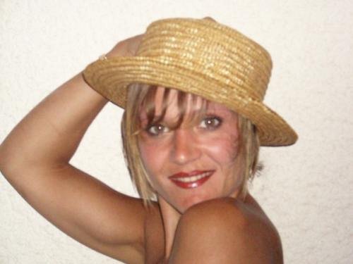 chapeau