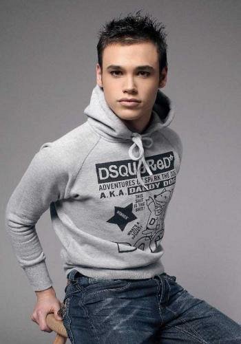 Emmanuel street fashion