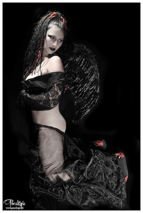 Goth-angie