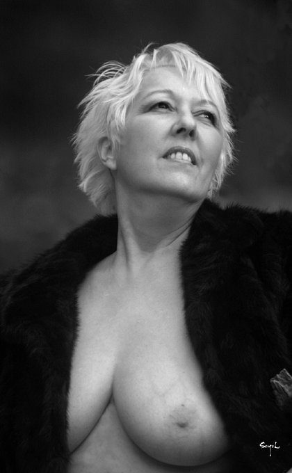 lAURE