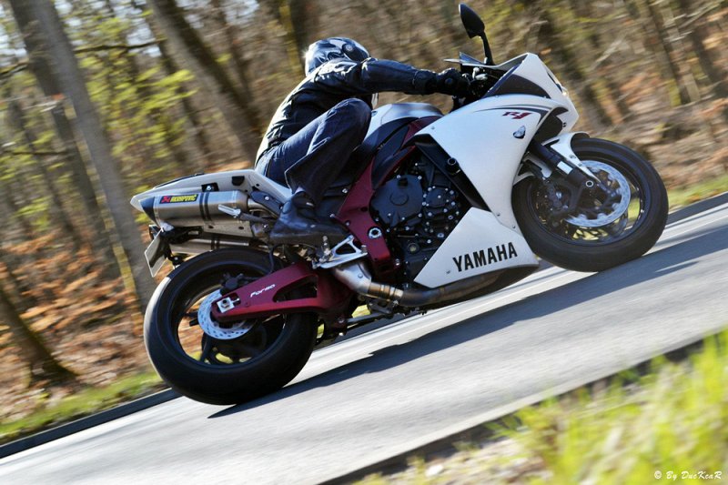 R1