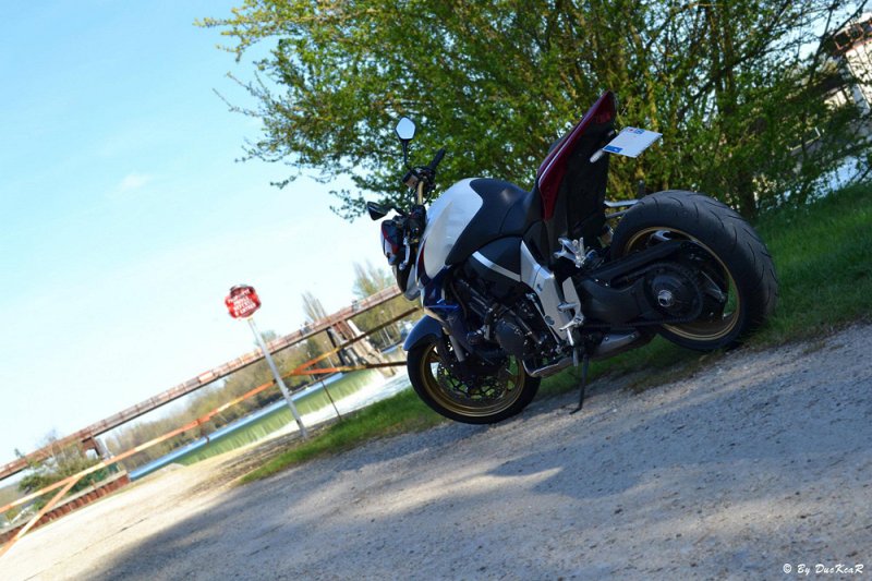CBR1000R