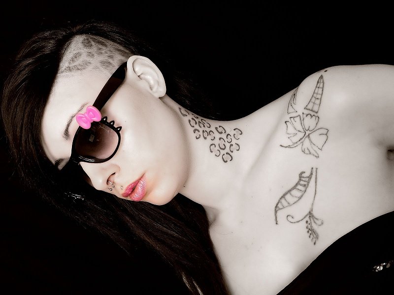 LaDY SKuLL