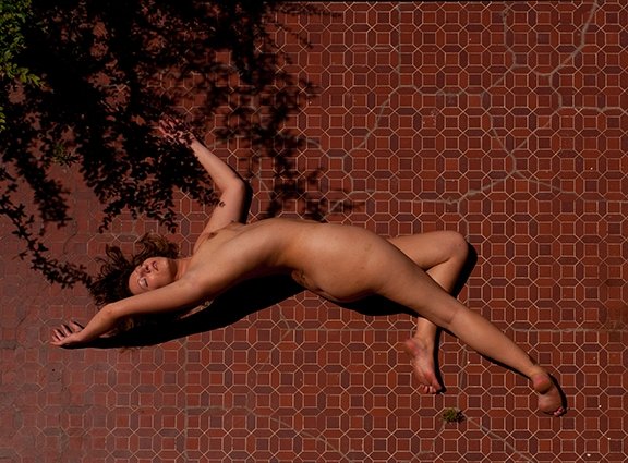 Urban nude